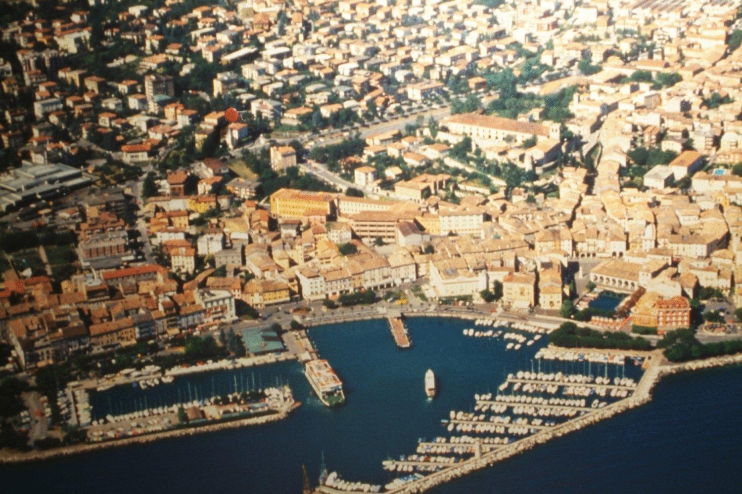 Hotel Giardinetto Desenzano del Garda Dış mekan fotoğraf