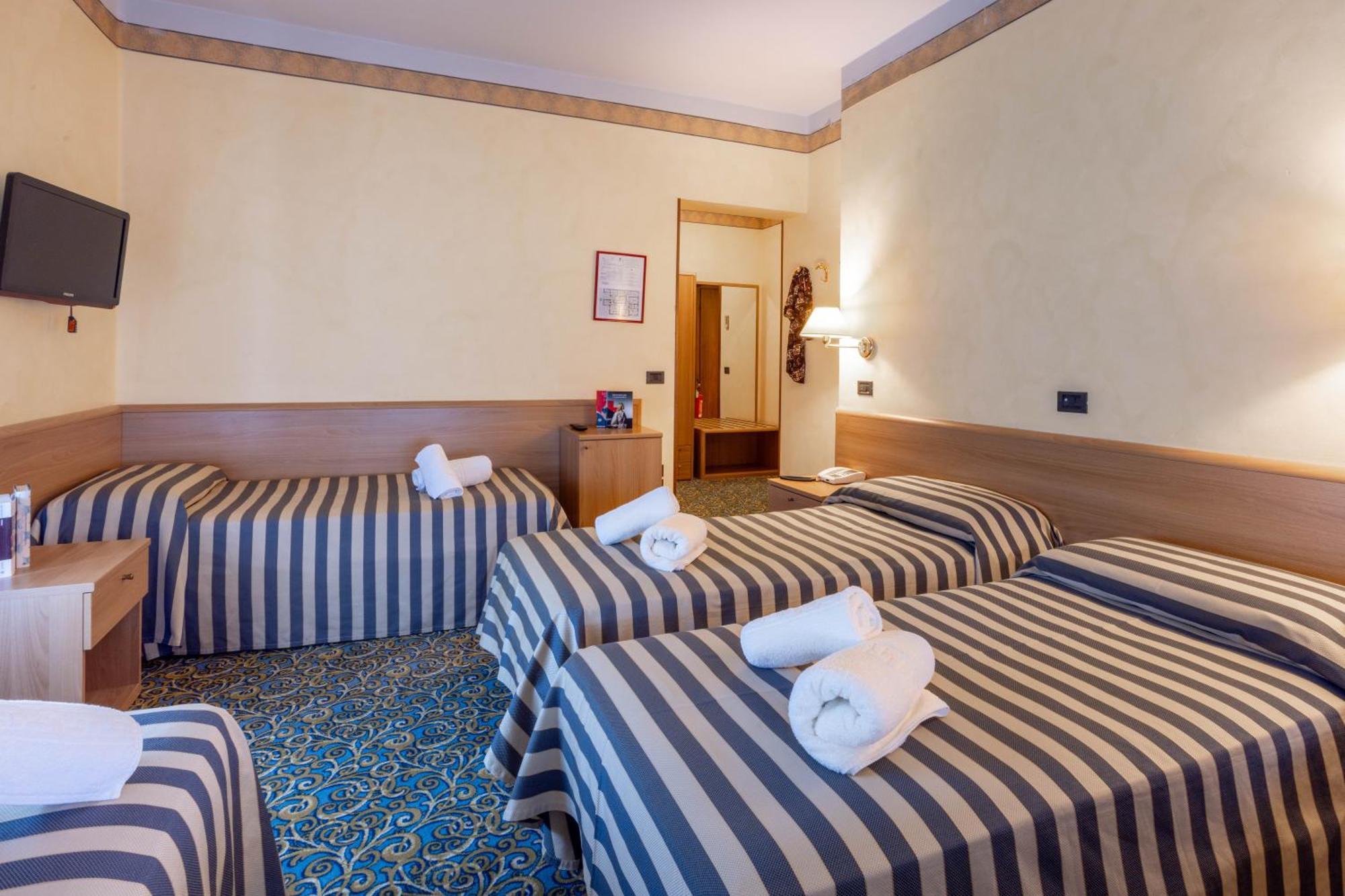 Hotel Giardinetto Desenzano del Garda Dış mekan fotoğraf