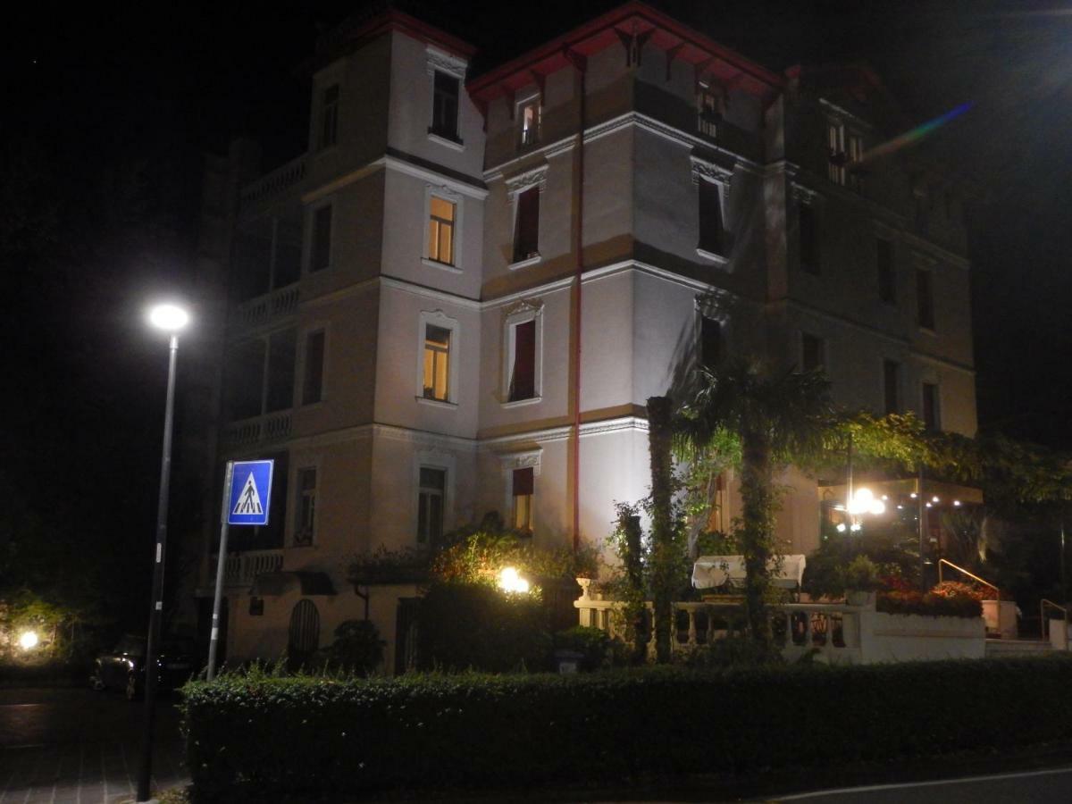 Hotel Giardinetto Desenzano del Garda Dış mekan fotoğraf