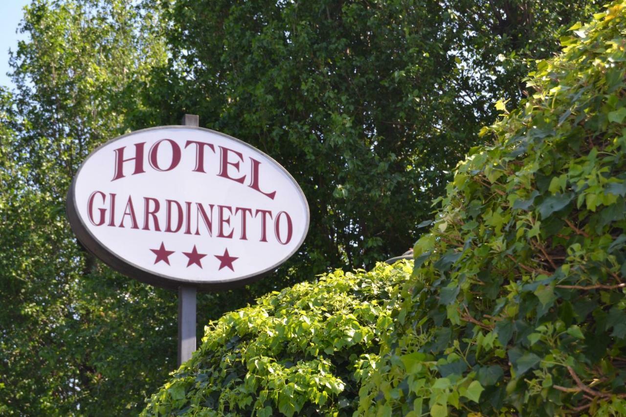 Hotel Giardinetto Desenzano del Garda Dış mekan fotoğraf